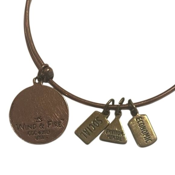 Wind and Fire Mom with Iris Rose Gold Wind and Fire Charm Bangle Bracelet - Picture 3 of 6